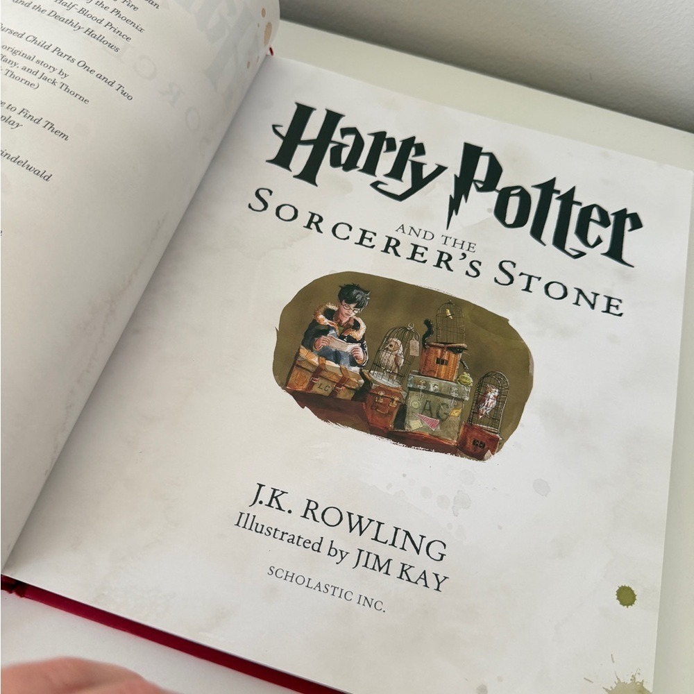 Harry Potter and the Sorcerer's Stone Red Hardcover Book - Picture 3 of 6